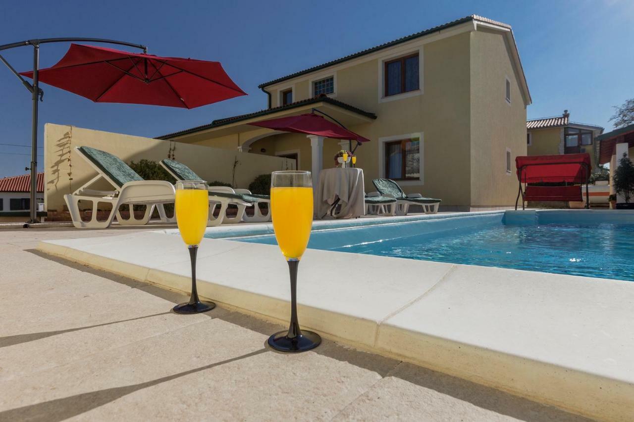 Villa Monique Воднян Экстерьер фото