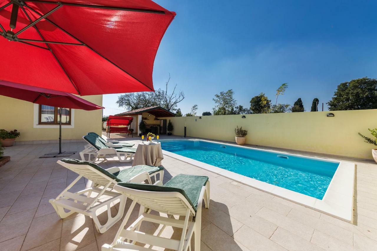 Villa Monique Воднян Экстерьер фото