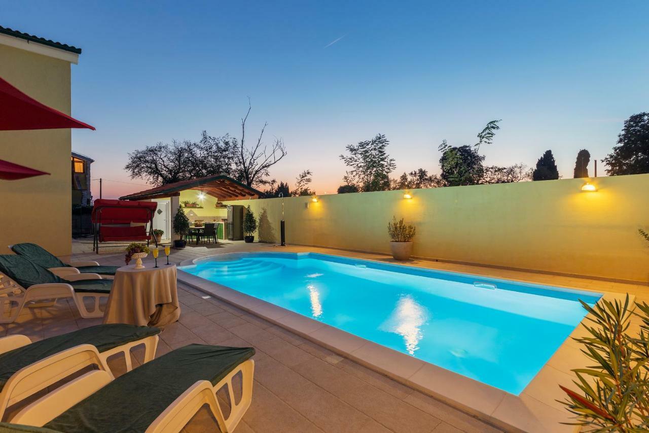 Villa Monique Воднян Экстерьер фото
